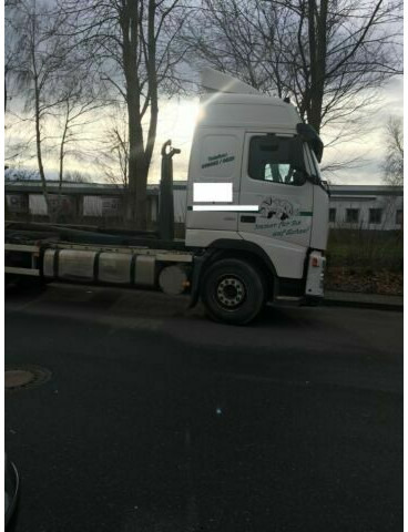 Volvo FH12-420 G.Haus 2xBett Klima Schaltgetriebe Reta - Kamion s kukastom dizalicom: slika Volvo FH12-420 G.Haus 2xBett Klima Schaltgetriebe Reta - Kamion s kukastom dizalicom Volvo FH12-420 G.Haus 2xBett Klima Schaltgetriebe Reta - Kamion s kukastom dizalicom: slika Volvo FH12-420 G.Haus 2xBett Klima Schaltgetriebe Reta - Kamion s kukastom dizalicom