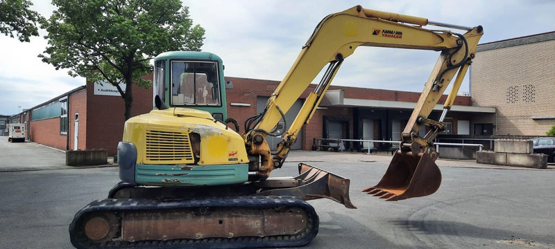 Yanmar Vio 70 - Mini bager: slika Yanmar Vio 70 - Mini bager Yanmar Vio 70 - Mini bager: slika Yanmar Vio 70 - Mini bager