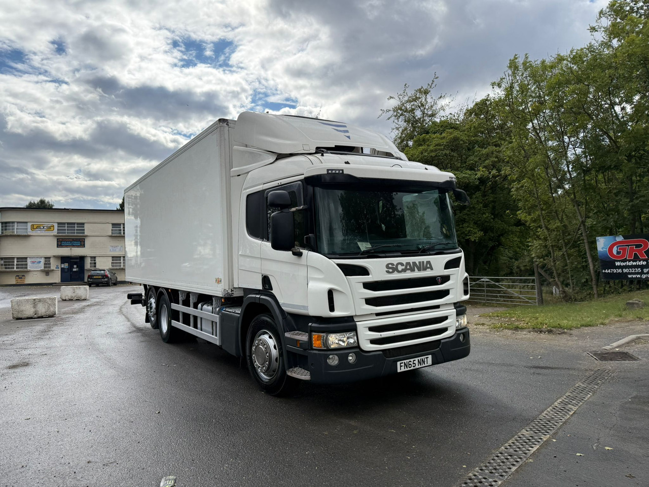 2015 Scania P320 Refrigerated truck - Kamion hladnjača: slika  2015 Scania P320 Refrigerated truck - Kamion hladnjača 2015 Scania P320 Refrigerated truck - Kamion hladnjača: slika  2015 Scania P320 Refrigerated truck - Kamion hladnjača