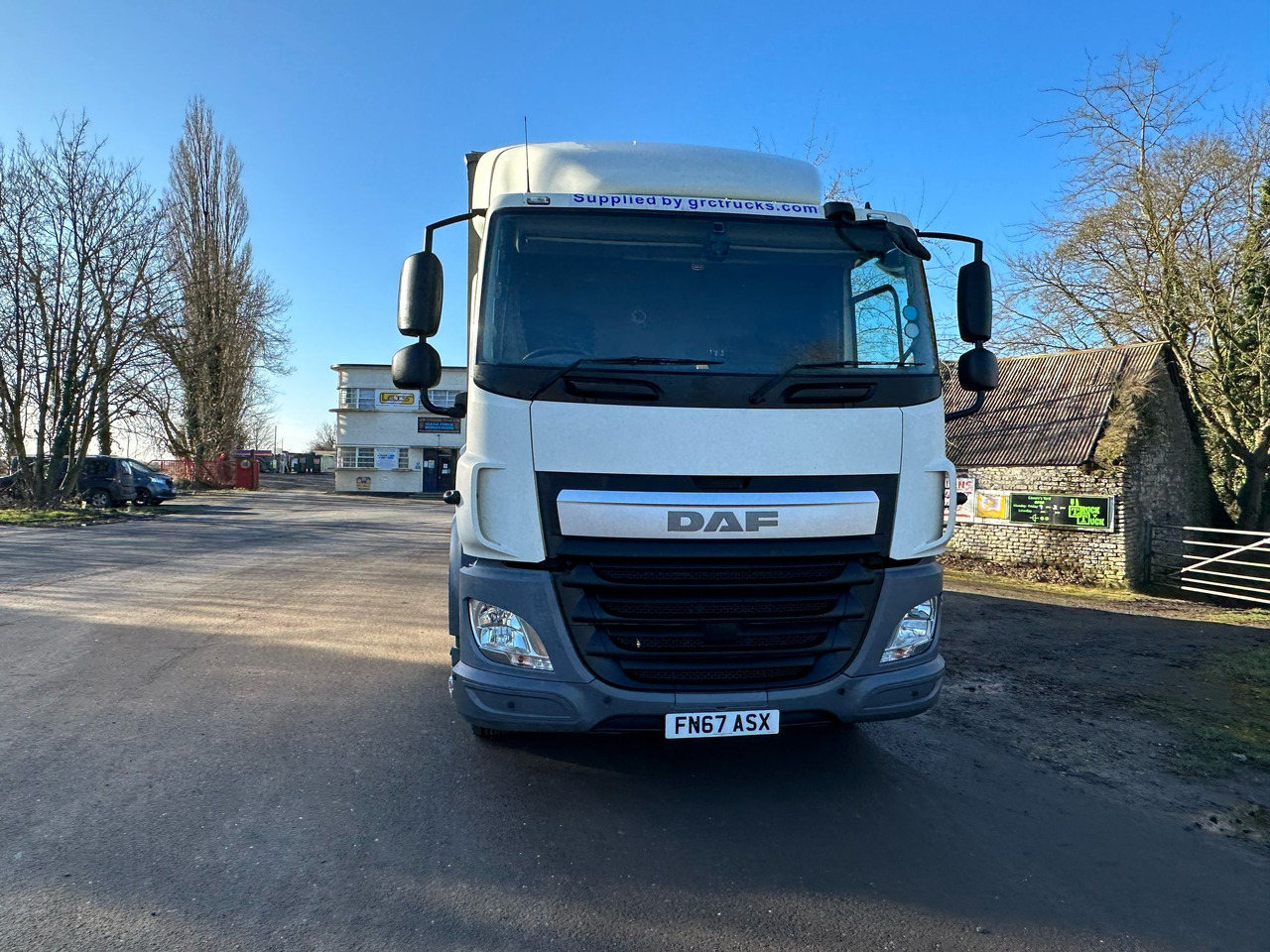 2017 DAF CF 230 Curtainsider Truck - Kamion s ceradom: slika 2017 DAF CF 230 Curtainsider Truck - Kamion s ceradom 2017 DAF CF 230 Curtainsider Truck - Kamion s ceradom: slika 2017 DAF CF 230 Curtainsider Truck - Kamion s ceradom