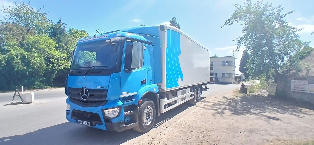2017 Mercedes Antos 2527 Refrigerated Truck - Kamion hladnjača: slika 2017 Mercedes Antos 2527 Refrigerated Truck - Kamion hladnjača 2017 Mercedes Antos 2527 Refrigerated Truck - Kamion hladnjača: slika 2017 Mercedes Antos 2527 Refrigerated Truck - Kamion hladnjača