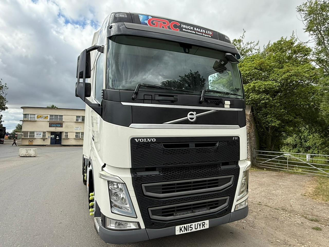 2015 Volvo FH 460 Tractor Unit - Tegljač: slika 2015 Volvo FH 460 Tractor Unit - Tegljač 2015 Volvo FH 460 Tractor Unit - Tegljač: slika 2015 Volvo FH 460 Tractor Unit - Tegljač