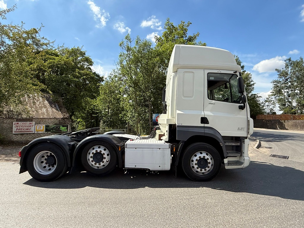 Tegljač 2016 DAF CF 460 Tractor Unit: slika Tegljač 2016 DAF CF 460 Tractor Unit
