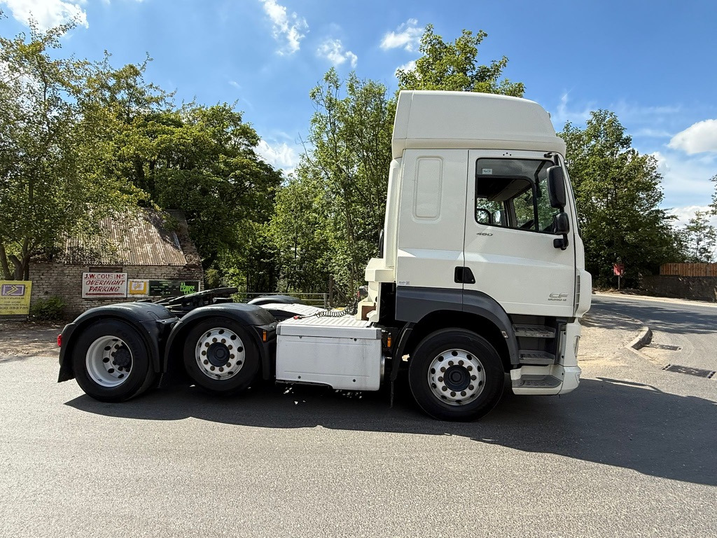 Tegljač 2016 DAF CF 460 Tractor Unit: slika Tegljač 2016 DAF CF 460 Tractor Unit