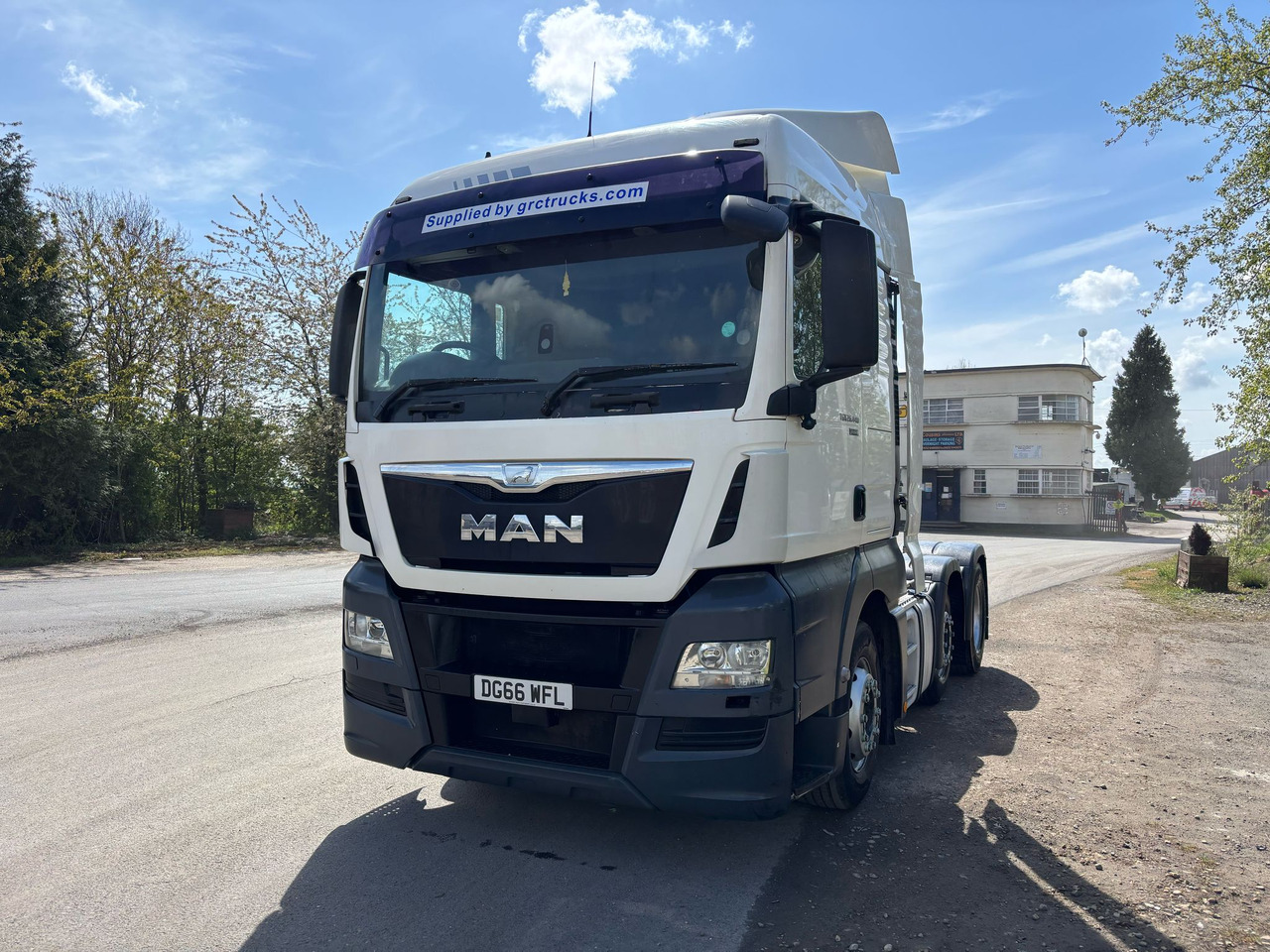 2016 MAN TGX 26 Tractor Unit - Tegljač: slika 2016 MAN TGX 26 Tractor Unit - Tegljač 2016 MAN TGX 26 Tractor Unit - Tegljač: slika 2016 MAN TGX 26 Tractor Unit - Tegljač