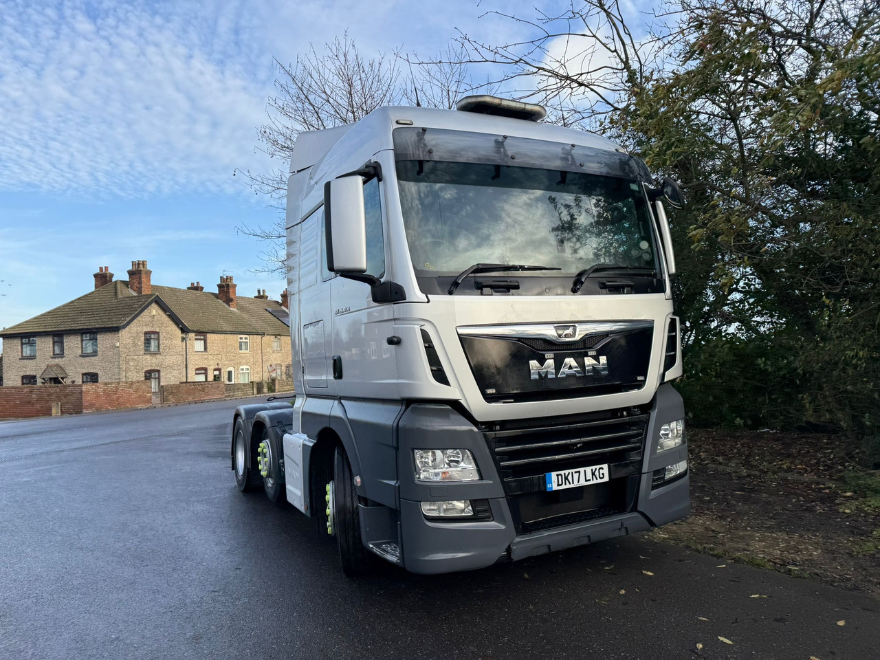 2017 MAN TGX 460 Tractor Unit - Tegljač: slika 2017 MAN TGX 460 Tractor Unit - Tegljač 2017 MAN TGX 460 Tractor Unit - Tegljač: slika 2017 MAN TGX 460 Tractor Unit - Tegljač