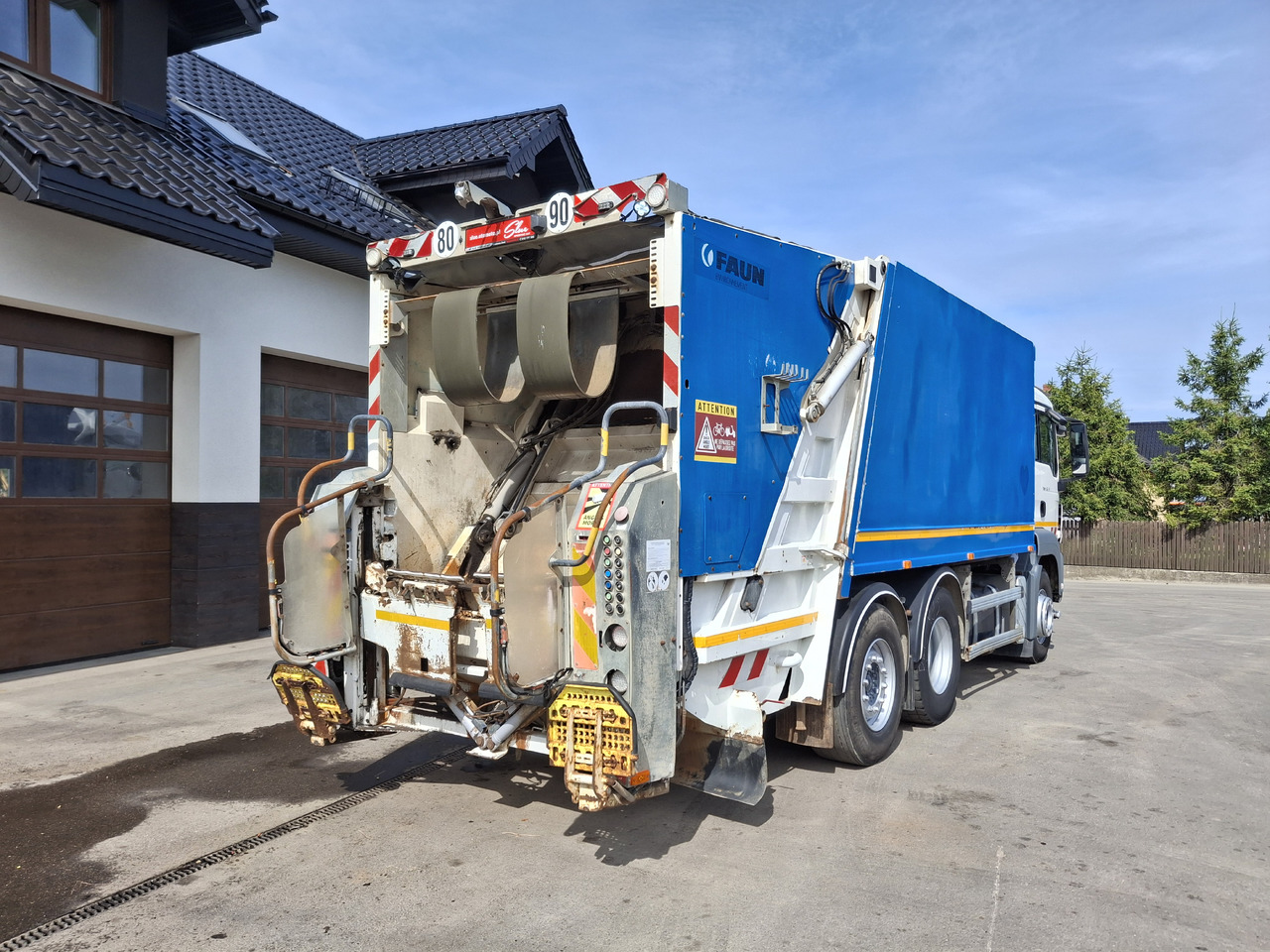 MAN MAN TGS 28.360 Śmieciarka Müllwagen Garbage Truck FAUN 3 Osie - Kamion za odvoz smeća: slika MAN MAN TGS 28.360 Śmieciarka Müllwagen Garbage Truck FAUN 3 Osie - Kamion za odvoz smeća MAN MAN TGS 28.360 Śmieciarka Müllwagen Garbage Truck FAUN 3 Osie - Kamion za odvoz smeća: slika MAN MAN TGS 28.360 Śmieciarka Müllwagen Garbage Truck FAUN 3 Osie - Kamion za odvoz smeća