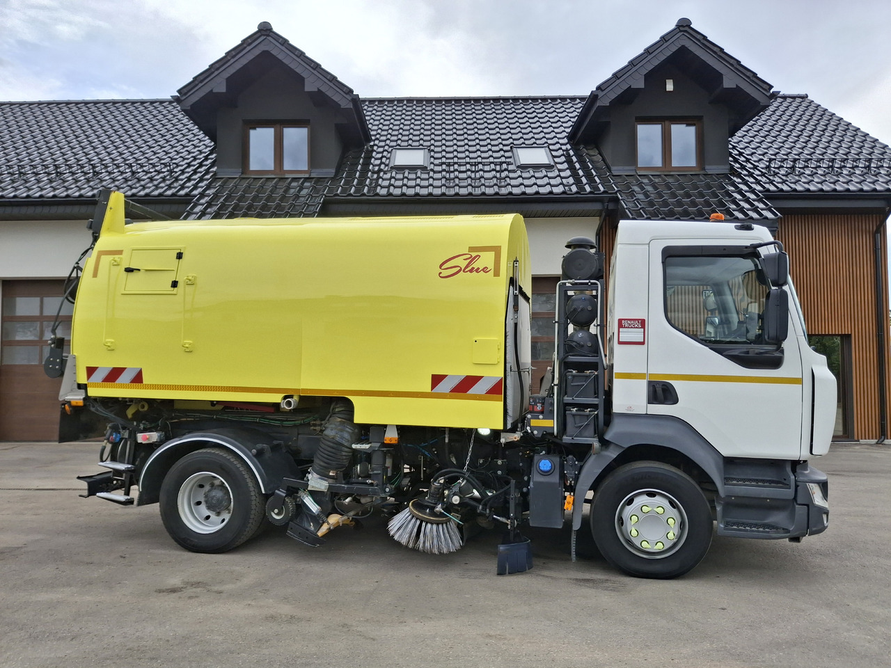 Zakup RENAULT D16 Zamiatarka Kehrmaschine SEMAT Zoeller FAUN Karcher Szczotki L/R Hydrostat Euro 6 PM10 Rura Do Liści RENAULT D16 Zamiatarka Kehrmaschine SEMAT Zoeller FAUN Karcher Szczotki L/R Hydrostat Euro 6 PM10 Rura Do Liści: slika Zakup RENAULT D16 Zamiatarka Kehrmaschine SEMAT Zoeller FAUN Karcher Szczotki L/R Hydrostat Euro 6 PM10 Rura Do Liści RENAULT D16 Zamiatarka Kehrmaschine SEMAT Zoeller FAUN Karcher Szczotki L/R Hydrostat Euro 6 PM10 Rura Do Liści