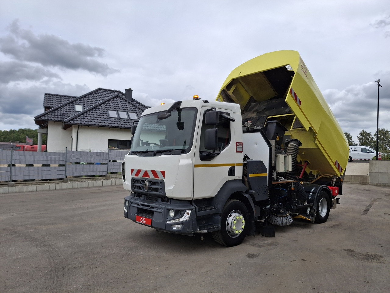Zakup RENAULT D16 Zamiatarka Kehrmaschine SEMAT Zoeller FAUN Karcher Szczotki L/R Hydrostat Euro 6 PM10 Rura Do Liści RENAULT D16 Zamiatarka Kehrmaschine SEMAT Zoeller FAUN Karcher Szczotki L/R Hydrostat Euro 6 PM10 Rura Do Liści: slika Zakup RENAULT D16 Zamiatarka Kehrmaschine SEMAT Zoeller FAUN Karcher Szczotki L/R Hydrostat Euro 6 PM10 Rura Do Liści RENAULT D16 Zamiatarka Kehrmaschine SEMAT Zoeller FAUN Karcher Szczotki L/R Hydrostat Euro 6 PM10 Rura Do Liści
