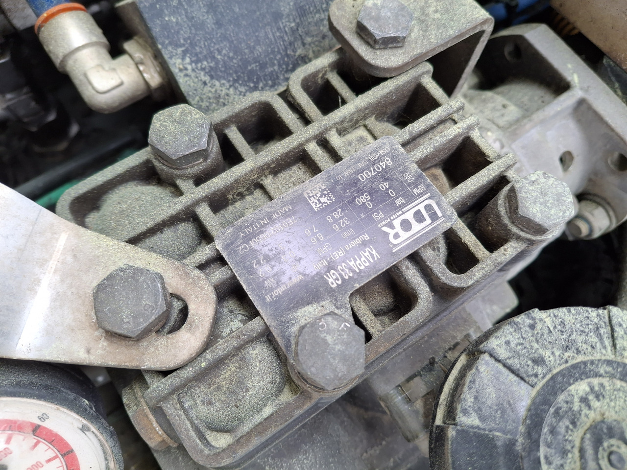 Zakup RENAULT D16 Zamiatarka Kehrmaschine SEMAT Zoeller FAUN Karcher Szczotki L/R Hydrostat Euro 6 PM10 Rura Do Liści RENAULT D16 Zamiatarka Kehrmaschine SEMAT Zoeller FAUN Karcher Szczotki L/R Hydrostat Euro 6 PM10 Rura Do Liści: slika Zakup RENAULT D16 Zamiatarka Kehrmaschine SEMAT Zoeller FAUN Karcher Szczotki L/R Hydrostat Euro 6 PM10 Rura Do Liści RENAULT D16 Zamiatarka Kehrmaschine SEMAT Zoeller FAUN Karcher Szczotki L/R Hydrostat Euro 6 PM10 Rura Do Liści