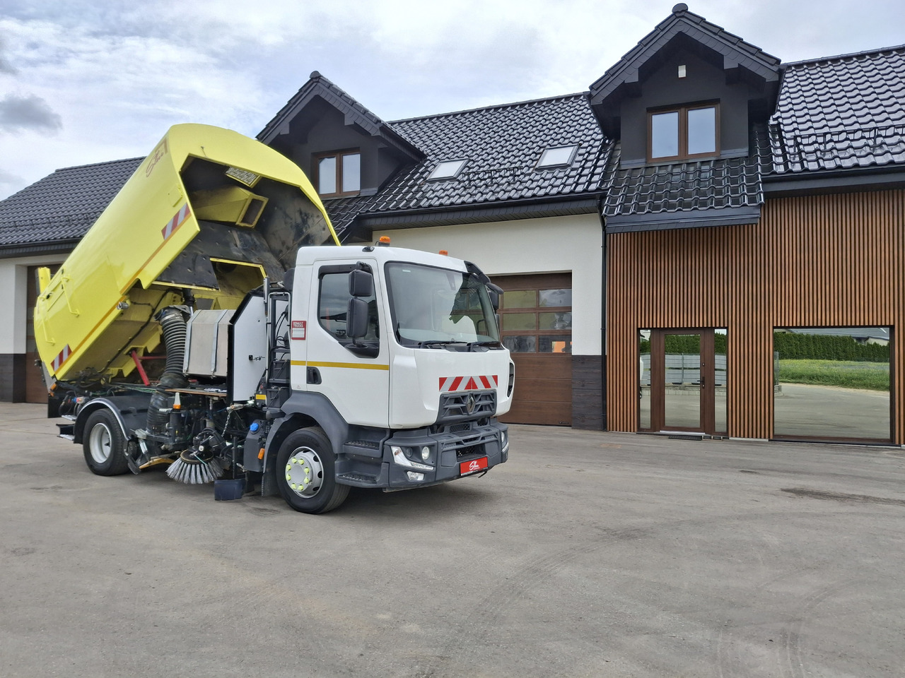 Zakup RENAULT D16 Zamiatarka Kehrmaschine SEMAT Zoeller FAUN Karcher Szczotki L/R Hydrostat Euro 6 PM10 Rura Do Liści RENAULT D16 Zamiatarka Kehrmaschine SEMAT Zoeller FAUN Karcher Szczotki L/R Hydrostat Euro 6 PM10 Rura Do Liści: slika Zakup RENAULT D16 Zamiatarka Kehrmaschine SEMAT Zoeller FAUN Karcher Szczotki L/R Hydrostat Euro 6 PM10 Rura Do Liści RENAULT D16 Zamiatarka Kehrmaschine SEMAT Zoeller FAUN Karcher Szczotki L/R Hydrostat Euro 6 PM10 Rura Do Liści