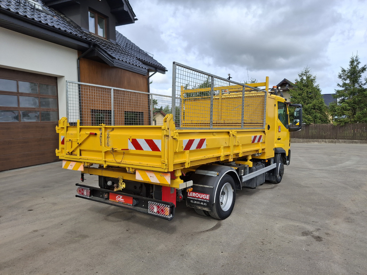 RENAULT D7.5 Wywrotka Kipper 3 Stronna 2015r 84 Tyś KM - Kiper: slika RENAULT D7.5 Wywrotka Kipper 3 Stronna 2015r 84 Tyś KM - Kiper RENAULT D7.5 Wywrotka Kipper 3 Stronna 2015r 84 Tyś KM - Kiper: slika RENAULT D7.5 Wywrotka Kipper 3 Stronna 2015r 84 Tyś KM - Kiper