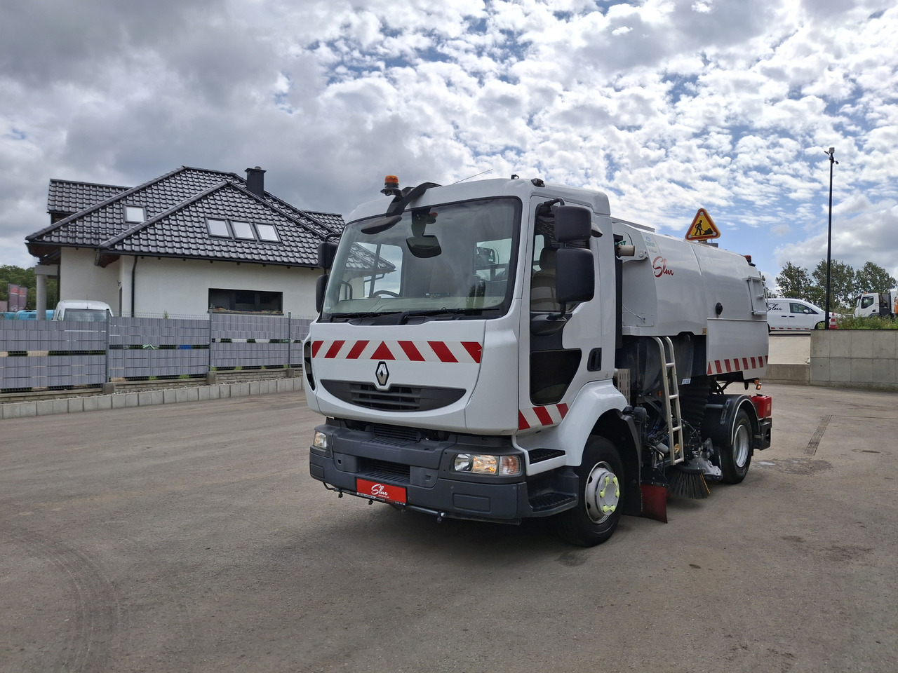 RENAULT Midlum 220 Zamiatarka Johnston VS500 Szczotki L/R Obie Strony Napęd Hydrostatyczny 2012r - Cestovna čistilica: slika RENAULT Midlum 220 Zamiatarka Johnston VS500 Szczotki L/R Obie Strony Napęd Hydrostatyczny 2012r - Cestovna čistilica RENAULT Midlum 220 Zamiatarka Johnston VS500 Szczotki L/R Obie Strony Napęd Hydrostatyczny 2012r - Cestovna čistilica: slika RENAULT Midlum 220 Zamiatarka Johnston VS500 Szczotki L/R Obie Strony Napęd Hydrostatyczny 2012r - Cestovna čistilica