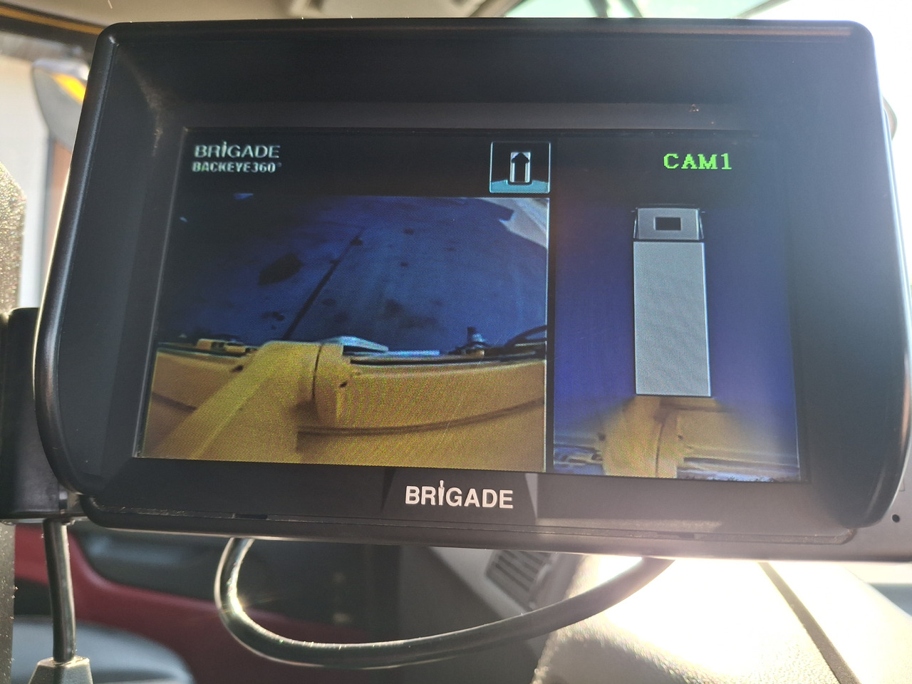 Cestovna čistilica VOLVO FMX 420 Zamiatarka Kehrmaschine Euro 6 PM2.5 BROCK VS 7 TECH Karcher L/R 2145 Mth 2021r: slika Cestovna čistilica VOLVO FMX 420 Zamiatarka Kehrmaschine Euro 6 PM2.5 BROCK VS 7 TECH Karcher L/R 2145 Mth 2021r