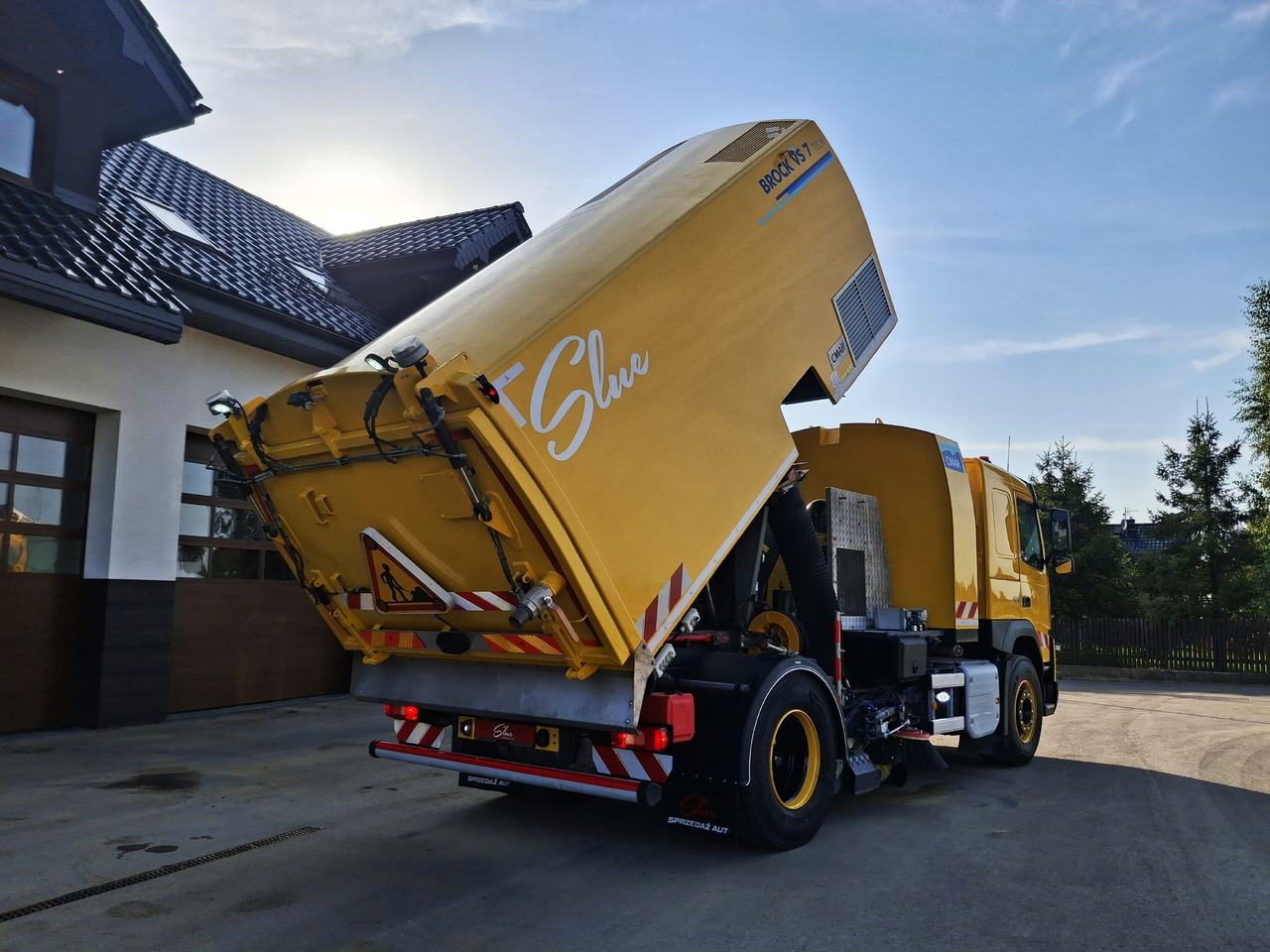 Cestovna čistilica VOLVO FMX 420 Zamiatarka Kehrmaschine Euro 6 PM2.5 BROCK VS 7 TECH Karcher L/R 2145 Mth 2021r: slika Cestovna čistilica VOLVO FMX 420 Zamiatarka Kehrmaschine Euro 6 PM2.5 BROCK VS 7 TECH Karcher L/R 2145 Mth 2021r