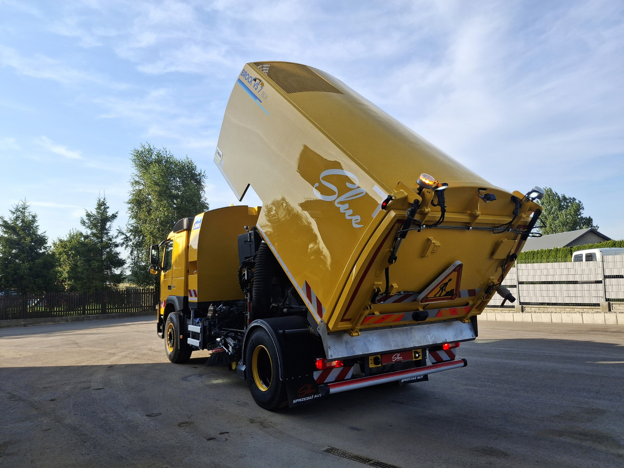 Cestovna čistilica VOLVO FMX 420 Zamiatarka Kehrmaschine Euro 6 PM2.5 BROCK VS 7 TECH Karcher L/R 2145 Mth 2021r: slika Cestovna čistilica VOLVO FMX 420 Zamiatarka Kehrmaschine Euro 6 PM2.5 BROCK VS 7 TECH Karcher L/R 2145 Mth 2021r