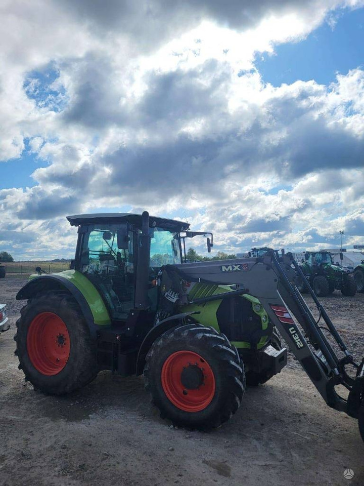 Claas Claas Arion 530 - Traktor: slika Claas Claas Arion 530 - Traktor Claas Claas Arion 530 - Traktor: slika Claas Claas Arion 530 - Traktor