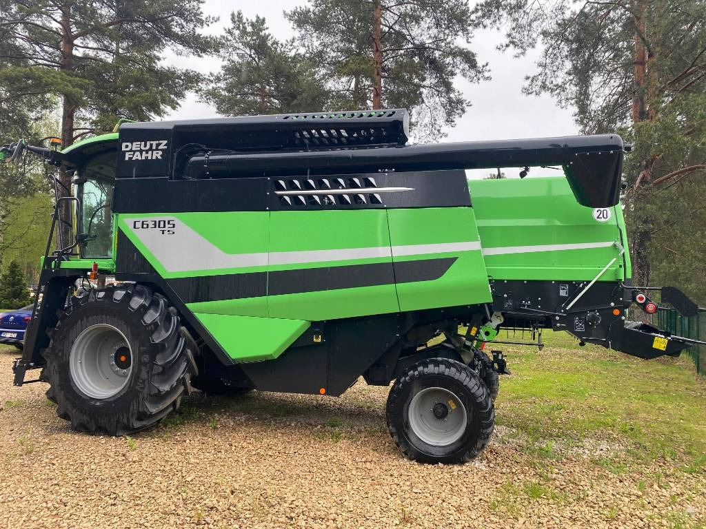 Deutz-fahr Deutz-Fahr 6305 TS - Kombajn za žetvu: slika Deutz-fahr Deutz-Fahr 6305 TS - Kombajn za žetvu Deutz-fahr Deutz-Fahr 6305 TS - Kombajn za žetvu: slika Deutz-fahr Deutz-Fahr 6305 TS - Kombajn za žetvu