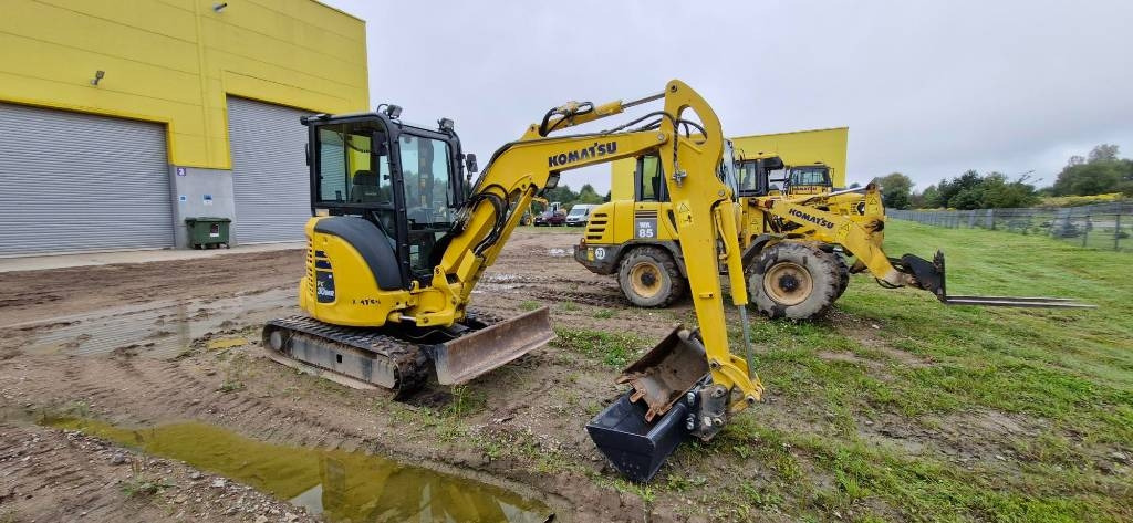 Komatsu PC 30 MR-5 - Mini bager: slika Komatsu PC 30 MR-5 - Mini bager Komatsu PC 30 MR-5 - Mini bager: slika Komatsu PC 30 MR-5 - Mini bager