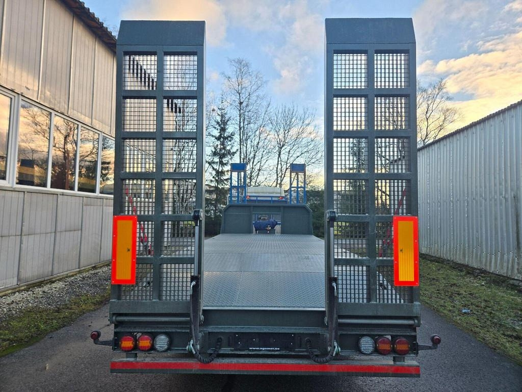 Fliegl NEW SUPERSTRUCTURE + VINCH - Prikolica plato/ Otvoreni sanduk: slika Fliegl NEW SUPERSTRUCTURE + VINCH - Prikolica plato/ Otvoreni sanduk Fliegl NEW SUPERSTRUCTURE + VINCH - Prikolica plato/ Otvoreni sanduk: slika Fliegl NEW SUPERSTRUCTURE + VINCH - Prikolica plato/ Otvoreni sanduk