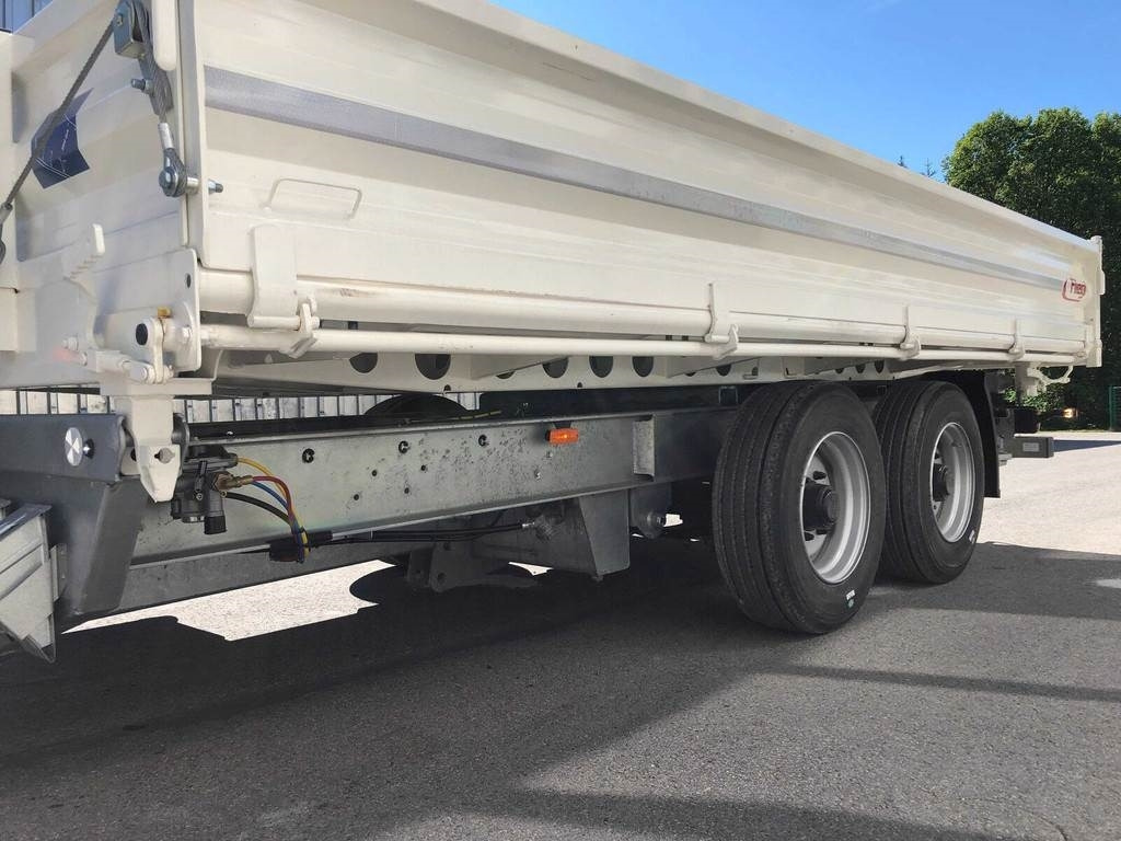 Fliegl TSK 118 3-WAY TIP - Kiper prikolica: slika Fliegl TSK 118 3-WAY TIP - Kiper prikolica Fliegl TSK 118 3-WAY TIP - Kiper prikolica: slika Fliegl TSK 118 3-WAY TIP - Kiper prikolica