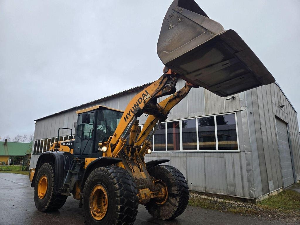 Hyundai HL760-9 - Utovarivač na kotačima: slika Hyundai HL760-9 - Utovarivač na kotačima Hyundai HL760-9 - Utovarivač na kotačima: slika Hyundai HL760-9 - Utovarivač na kotačima