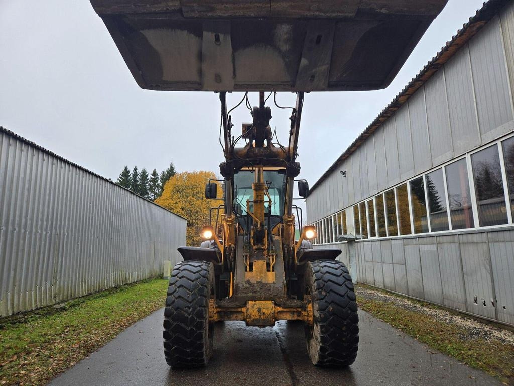 Hyundai HL760-9 - Utovarivač na kotačima: slika Hyundai HL760-9 - Utovarivač na kotačima Hyundai HL760-9 - Utovarivač na kotačima: slika Hyundai HL760-9 - Utovarivač na kotačima