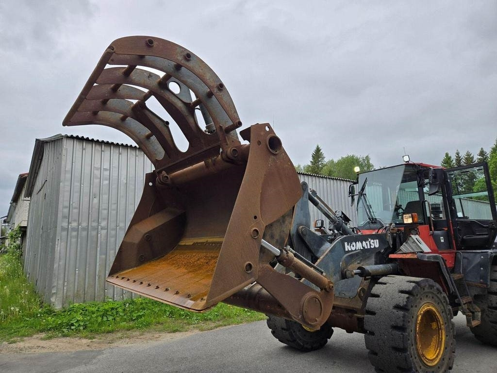 Komatsu WA200PZ-6 - Utovarivač na kotačima: slika Komatsu WA200PZ-6 - Utovarivač na kotačima Komatsu WA200PZ-6 - Utovarivač na kotačima: slika Komatsu WA200PZ-6 - Utovarivač na kotačima