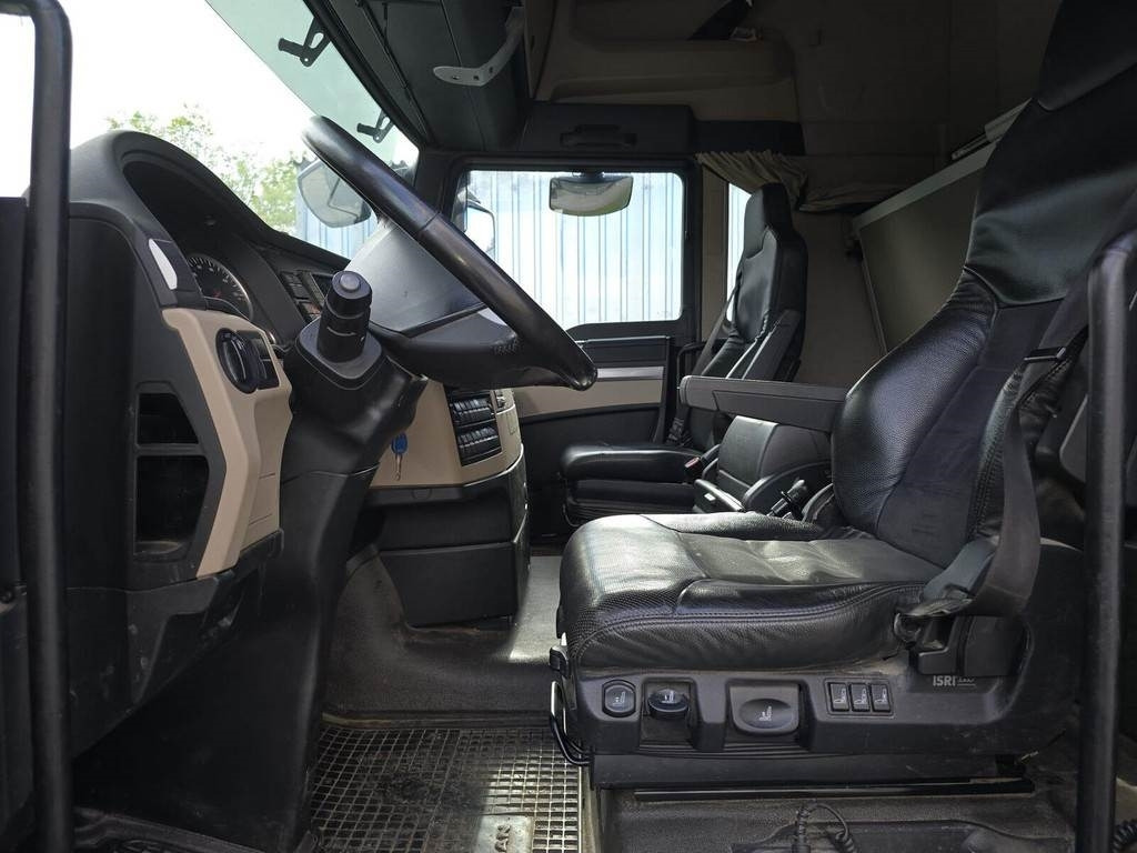 MAN TGX 26.580 6X4 EXTE  - Kamion šumar: slika MAN TGX 26.580 6X4 EXTE  - Kamion šumar MAN TGX 26.580 6X4 EXTE  - Kamion šumar: slika MAN TGX 26.580 6X4 EXTE  - Kamion šumar