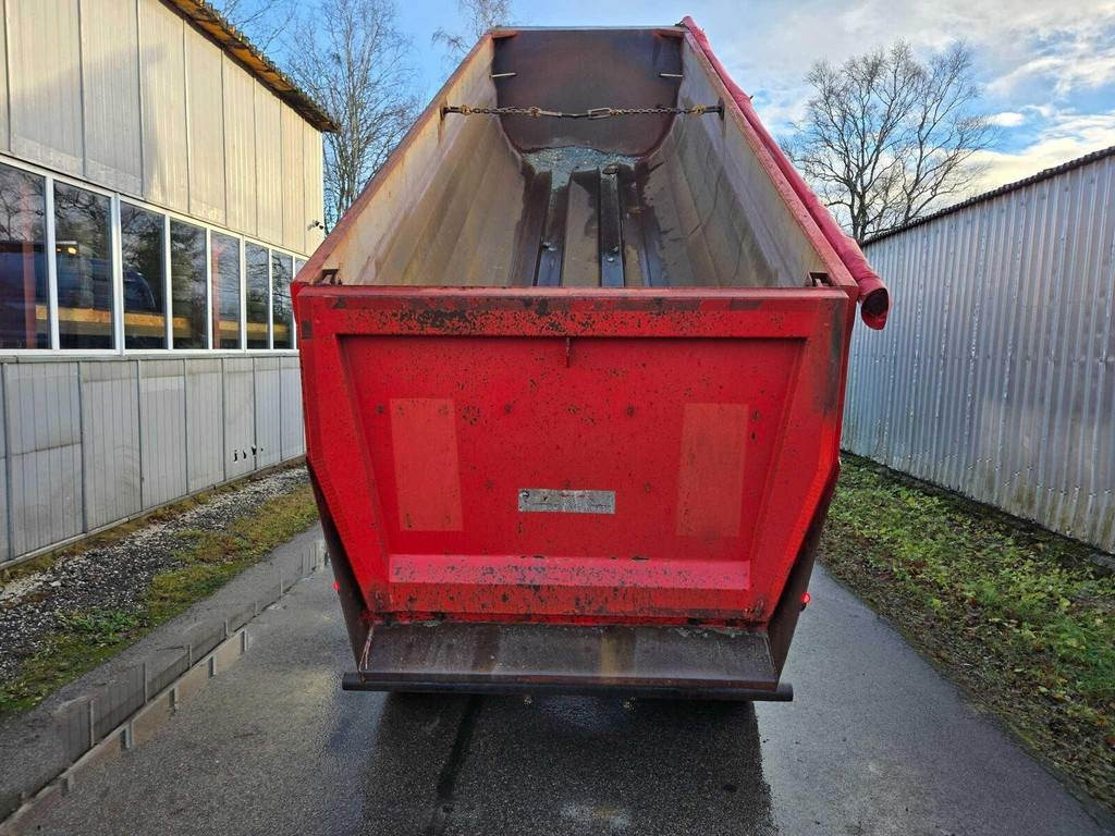 Tircon TRK01 - Kiper poluprikolica: slika Tircon TRK01 - Kiper poluprikolica Tircon TRK01 - Kiper poluprikolica: slika Tircon TRK01 - Kiper poluprikolica