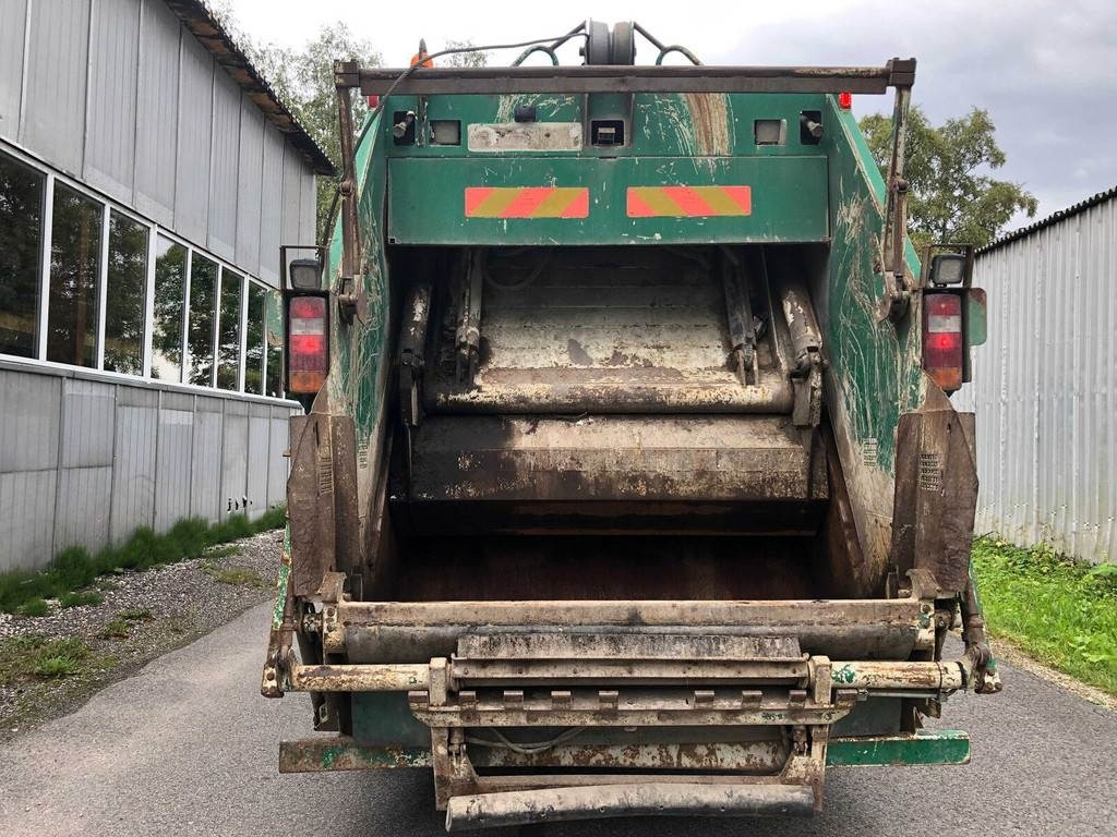 Volvo FE 280 6X2 - Kamion za odvoz smeća: slika Volvo FE 280 6X2 - Kamion za odvoz smeća Volvo FE 280 6X2 - Kamion za odvoz smeća: slika Volvo FE 280 6X2 - Kamion za odvoz smeća