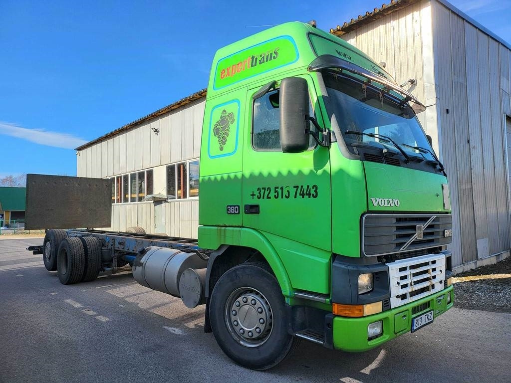 Kamion-šasija Volvo FH12 12.1 279kW: slika Kamion-šasija Volvo FH12 12.1 279kW