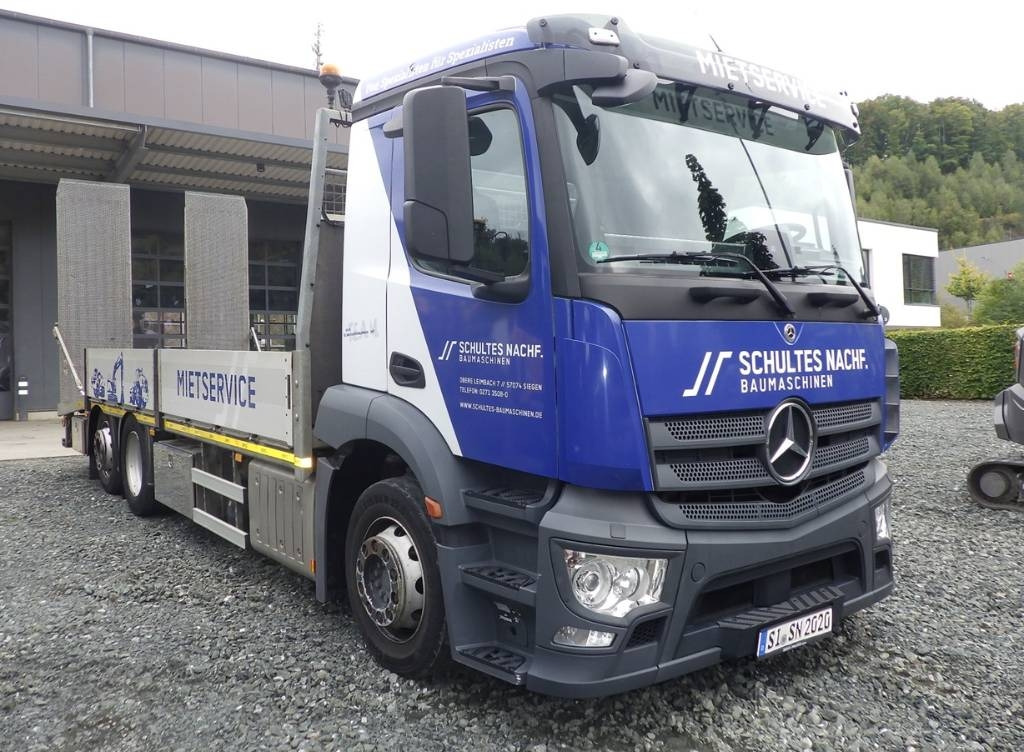 Mercedes-Benz Antos 2533 L Maschinentransporter - Autotransporter: slika Mercedes-Benz Antos 2533 L Maschinentransporter - Autotransporter Mercedes-Benz Antos 2533 L Maschinentransporter - Autotransporter: slika Mercedes-Benz Antos 2533 L Maschinentransporter - Autotransporter