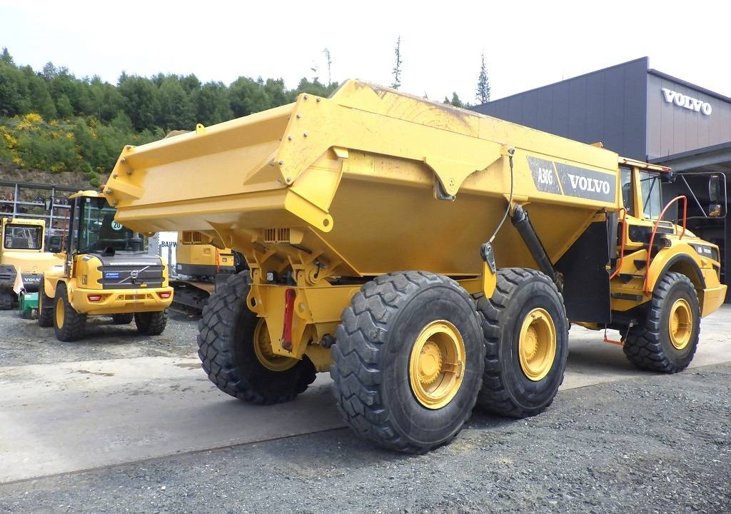 Volvo A 30 G - Zglobni istovarivač: slika Volvo A 30 G - Zglobni istovarivač Volvo A 30 G - Zglobni istovarivač: slika Volvo A 30 G - Zglobni istovarivač