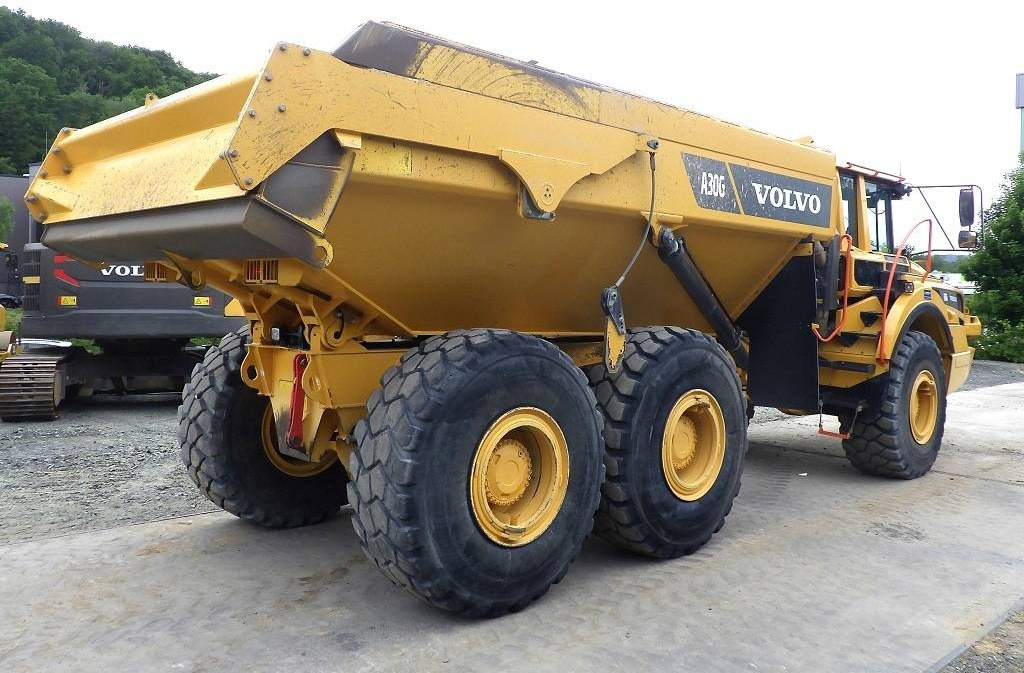 Volvo A 30 G - Zglobni istovarivač: slika Volvo A 30 G - Zglobni istovarivač Volvo A 30 G - Zglobni istovarivač: slika Volvo A 30 G - Zglobni istovarivač