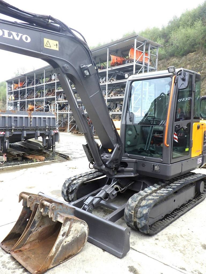 Volvo EC 55 C - Mini bager: slika Volvo EC 55 C - Mini bager Volvo EC 55 C - Mini bager: slika Volvo EC 55 C - Mini bager