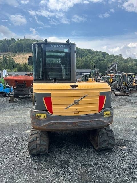 Volvo EC 55 C - Mini bager: slika Volvo EC 55 C - Mini bager Volvo EC 55 C - Mini bager: slika Volvo EC 55 C - Mini bager
