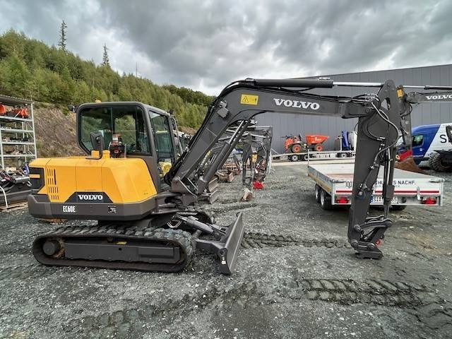 Volvo EC 60 E - Mini bager: slika Volvo EC 60 E - Mini bager Volvo EC 60 E - Mini bager: slika Volvo EC 60 E - Mini bager