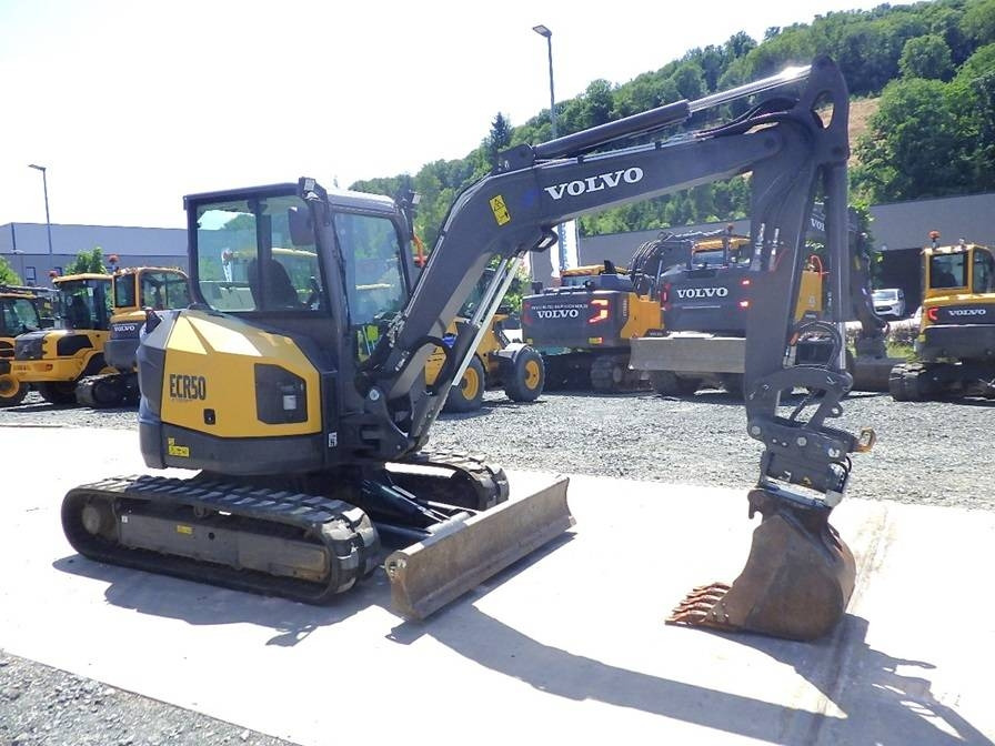 Volvo ECR 50 F - Mini bager: slika Volvo ECR 50 F - Mini bager Volvo ECR 50 F - Mini bager: slika Volvo ECR 50 F - Mini bager