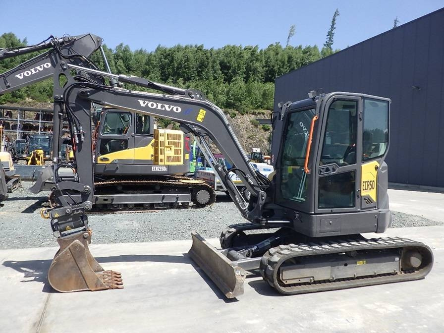 Volvo ECR 50 F - Mini bager: slika Volvo ECR 50 F - Mini bager Volvo ECR 50 F - Mini bager: slika Volvo ECR 50 F - Mini bager