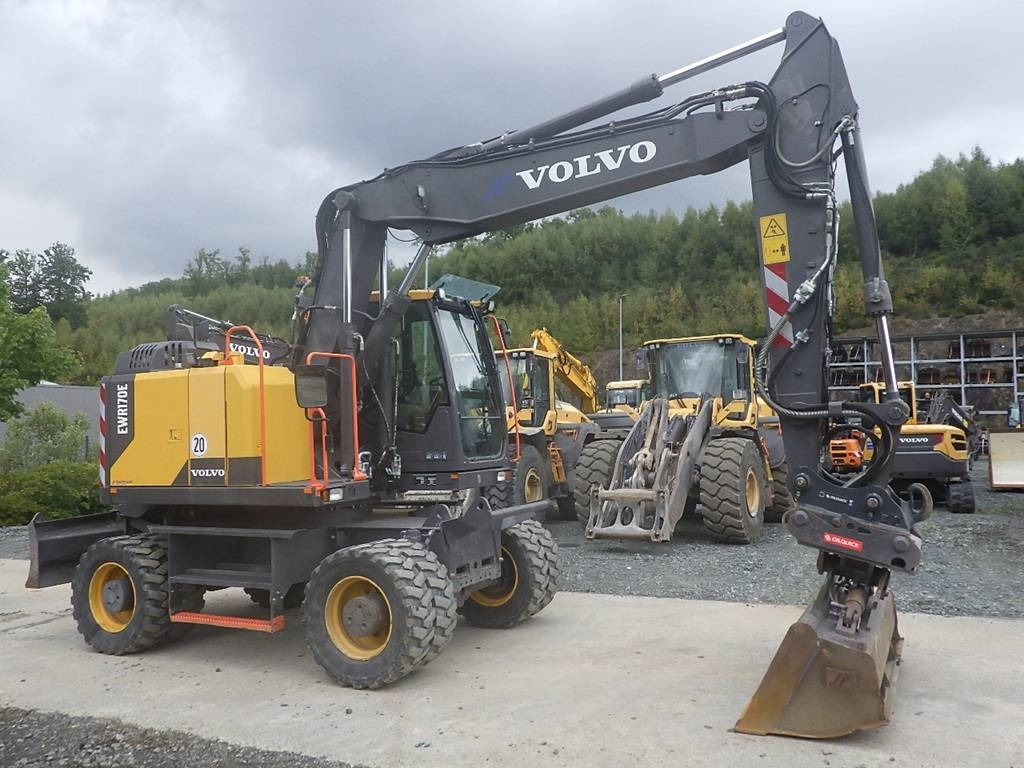 Volvo EWR 170 E - Bager na kotačima: slika Volvo EWR 170 E - Bager na kotačima Volvo EWR 170 E - Bager na kotačima: slika Volvo EWR 170 E - Bager na kotačima