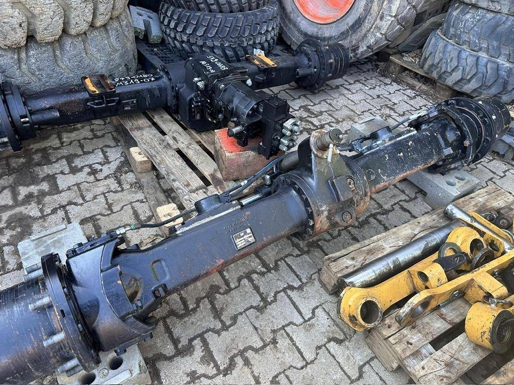 CAT Parts Axles, boom, swing bearing - Krak za Građevinski strojevi: slika CAT Parts Axles, boom, swing bearing - Krak za Građevinski strojevi CAT Parts Axles, boom, swing bearing - Krak za Građevinski strojevi: slika CAT Parts Axles, boom, swing bearing - Krak za Građevinski strojevi