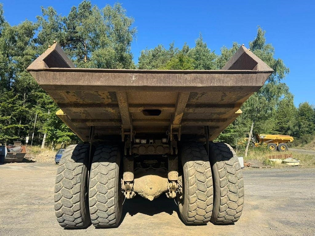 Komatsu HD 405-8 - Kruti istovarivač/ Kamion za prijevoz kamenja: slika Komatsu HD 405-8 - Kruti istovarivač/ Kamion za prijevoz kamenja Komatsu HD 405-8 - Kruti istovarivač/ Kamion za prijevoz kamenja: slika Komatsu HD 405-8 - Kruti istovarivač/ Kamion za prijevoz kamenja