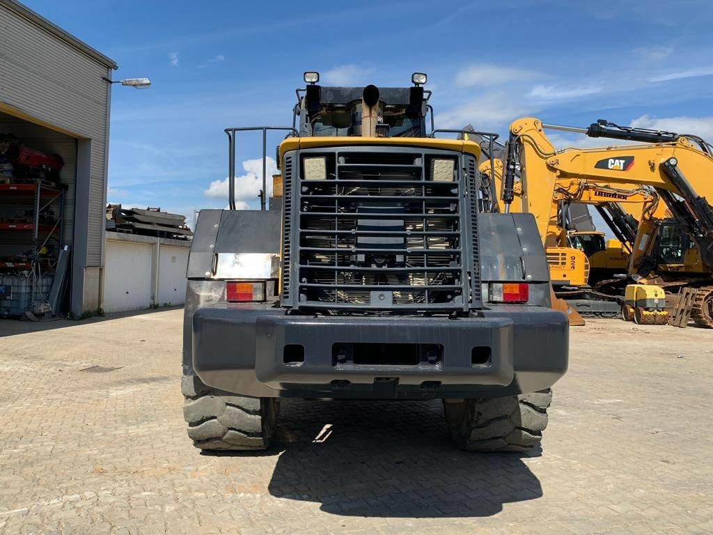 Komatsu WA 480-6 - Utovarivač na kotačima: slika Komatsu WA 480-6 - Utovarivač na kotačima Komatsu WA 480-6 - Utovarivač na kotačima: slika Komatsu WA 480-6 - Utovarivač na kotačima