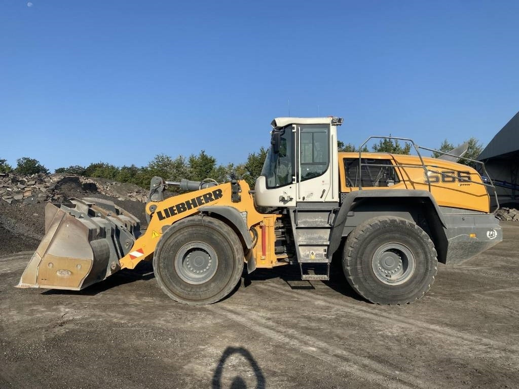 Liebherr L 566 X-Power - Utovarivač na kotačima: slika Liebherr L 566 X-Power - Utovarivač na kotačima Liebherr L 566 X-Power - Utovarivač na kotačima: slika Liebherr L 566 X-Power - Utovarivač na kotačima