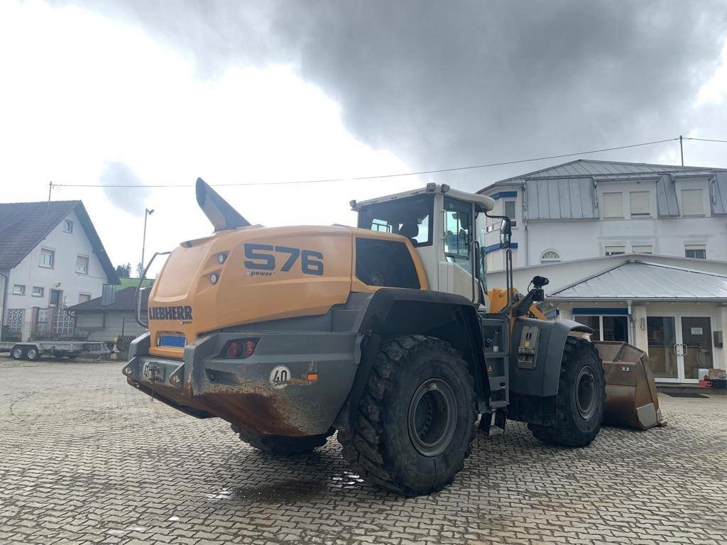 Liebherr L576 X Power - Utovarivač na kotačima: slika Liebherr L576 X Power - Utovarivač na kotačima Liebherr L576 X Power - Utovarivač na kotačima: slika Liebherr L576 X Power - Utovarivač na kotačima
