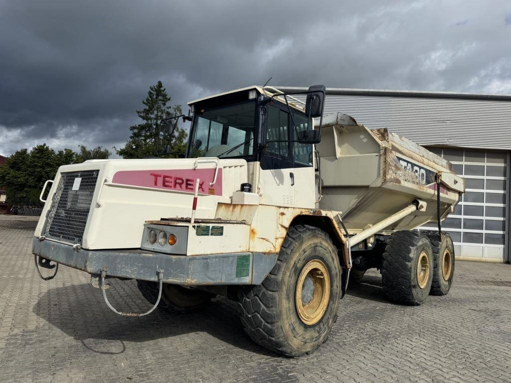Terex TA 30 - Zglobni istovarivač: slika Terex TA 30 - Zglobni istovarivač Terex TA 30 - Zglobni istovarivač: slika Terex TA 30 - Zglobni istovarivač
