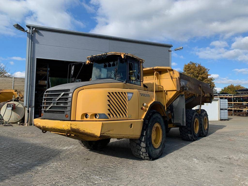 Volvo A 30 D - Zglobni istovarivač: slika Volvo A 30 D - Zglobni istovarivač Volvo A 30 D - Zglobni istovarivač: slika Volvo A 30 D - Zglobni istovarivač