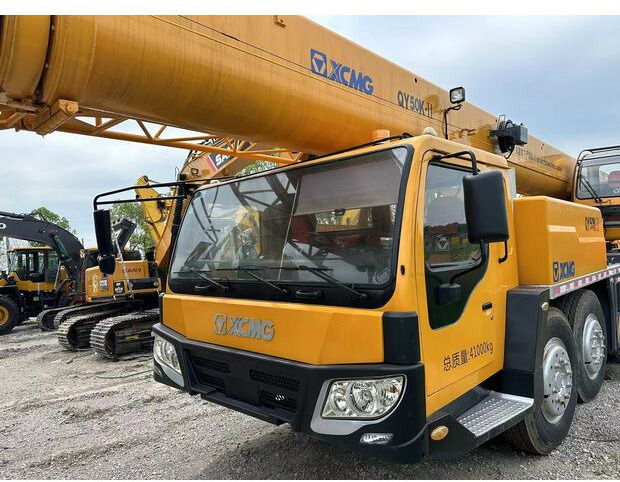 2014 XCMG QY50KC - Autodizalica za sve terene: slika 2014 XCMG QY50KC - Autodizalica za sve terene 2014 XCMG QY50KC - Autodizalica za sve terene: slika 2014 XCMG QY50KC - Autodizalica za sve terene