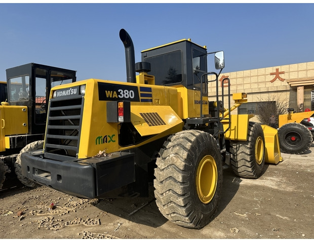 Utovarivač na kotačima 2020 Komatsu WA380: slika Utovarivač na kotačima 2020 Komatsu WA380